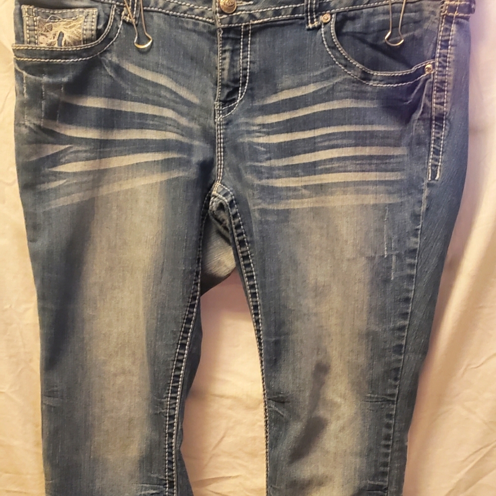 Amethyst boot cut jeans size 18.